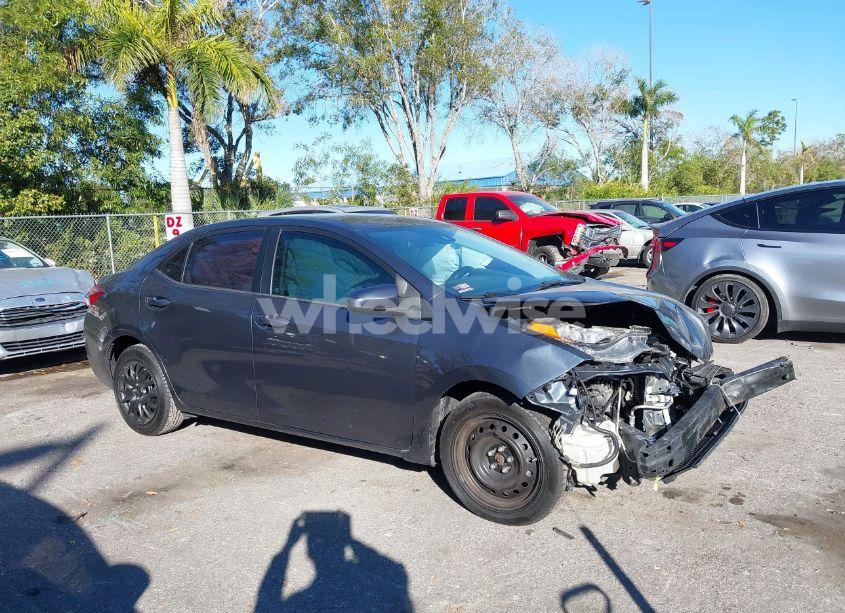Photo 13 of 2019 Toyota Corolla LE (VIN 2T1BURHEXKC232003)