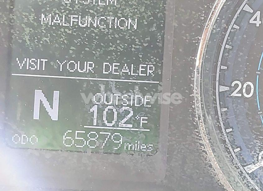 Photo 15 of 2019 Toyota Corolla LE (VIN 2T1BURHEXKC232003)