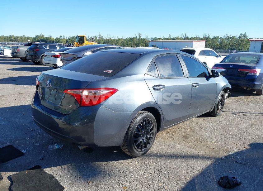 Photo 4 of 2019 Toyota Corolla LE (VIN 2T1BURHEXKC232003)