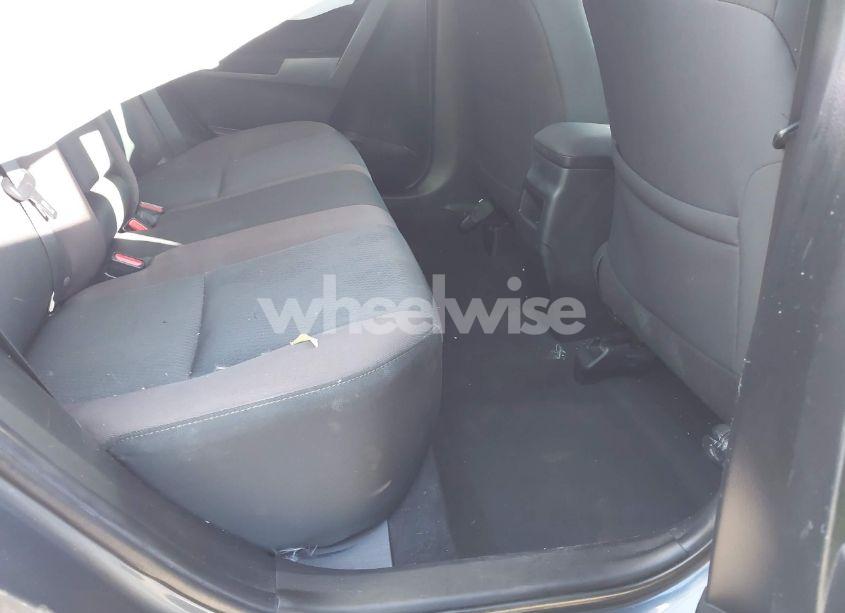 Photo 8 of 2019 Toyota Corolla LE (VIN 2T1BURHEXKC232003)