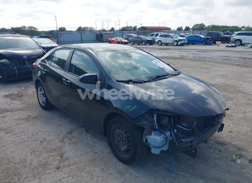 2019 Toyota Corolla LE (VIN 2T1BURHEXKC238495) main photo