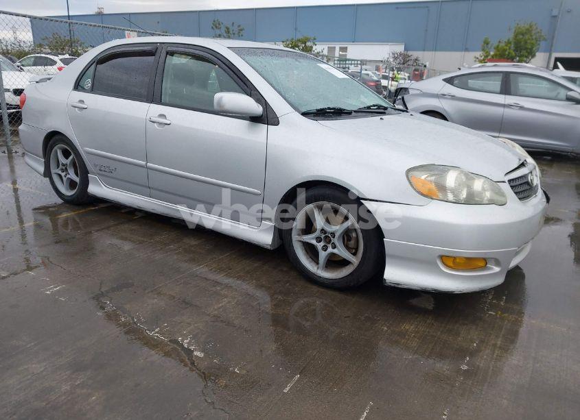 2005 Toyota Corolla XRS (VIN 2T1BY30E15C382017) main photo