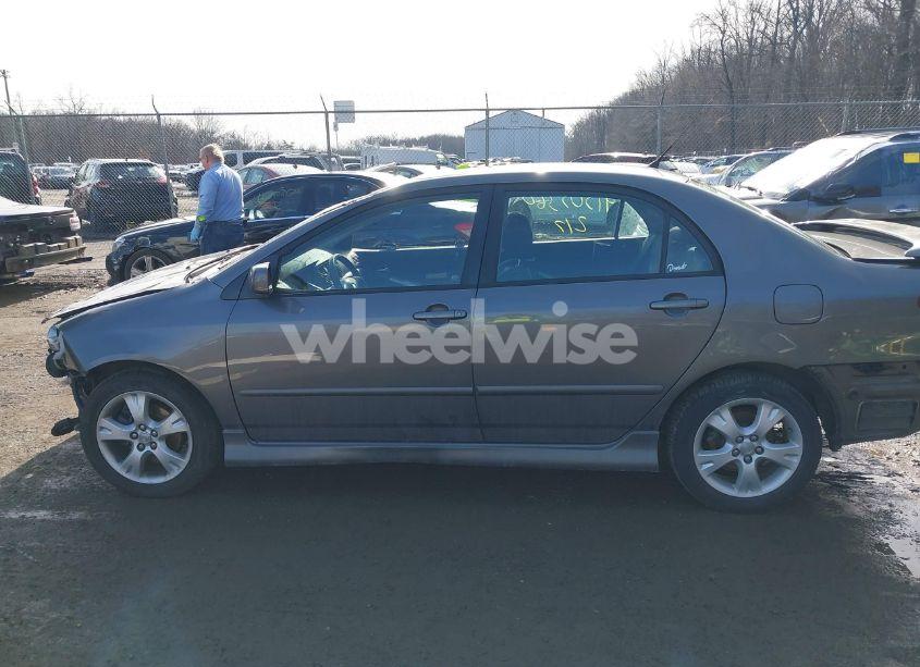 Photo 14 of 2005 Toyota Corolla XRS (VIN 2T1BY30E85C425574)