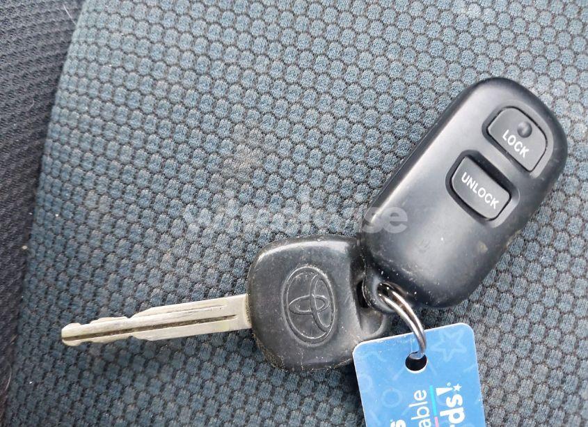 Photo 11 of 2005 Toyota Corolla XRS (VIN 2T1BY32E85C321163)