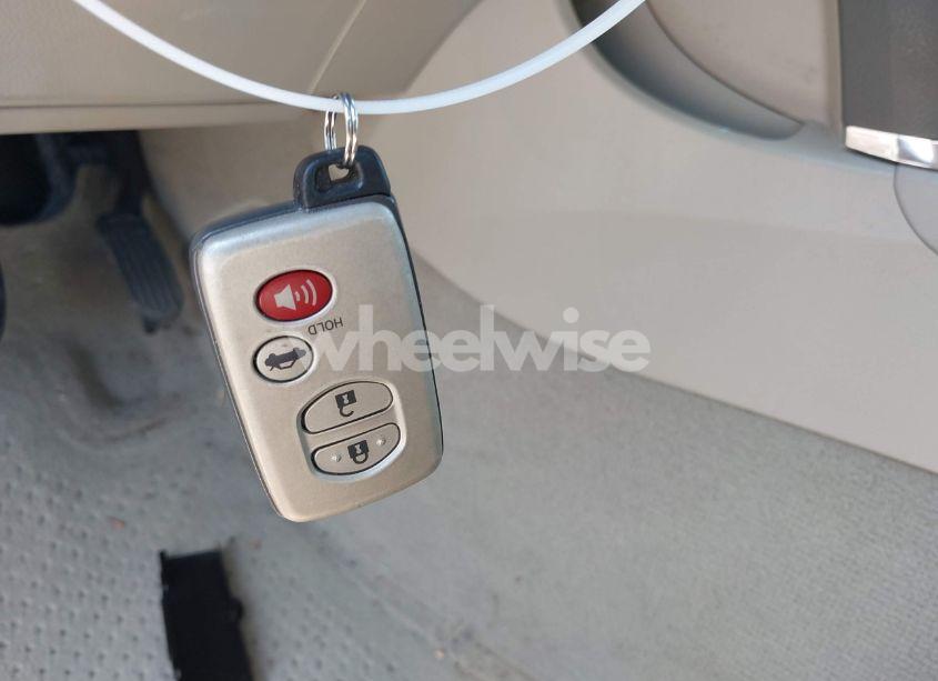 Photo 11 of 2009 Toyota Camry HYBRID (VIN 2T1CE22P13C******)