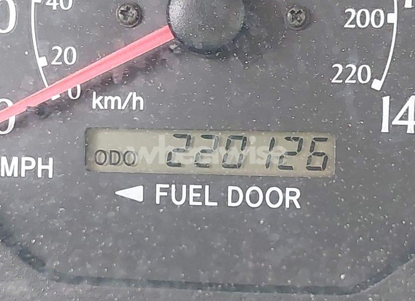 Photo 15 of 2002 Toyota Camry SOLARA SE (VIN 2T1CE22P82C012944)