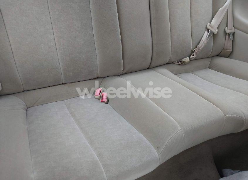 Photo 8 of 2002 Toyota Camry SOLARA SE (VIN 2T1CE22P82C012944)