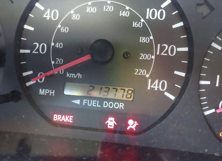 Photo 15 of 2002 Toyota Camry SOLARA SE (VIN 2T1CE22PX2C009009)