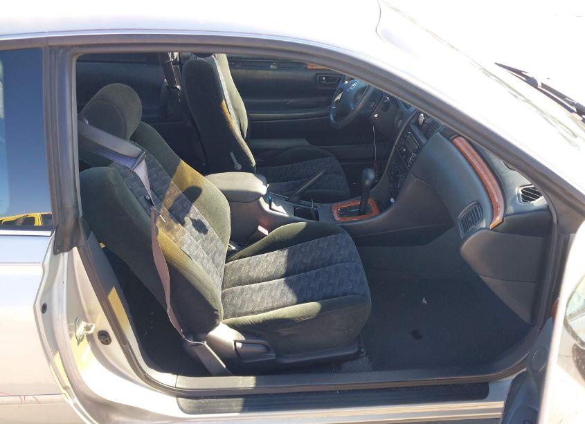 Photo 5 of 2002 Toyota Camry SOLARA SE (VIN 2T1CE22PX2C009009)