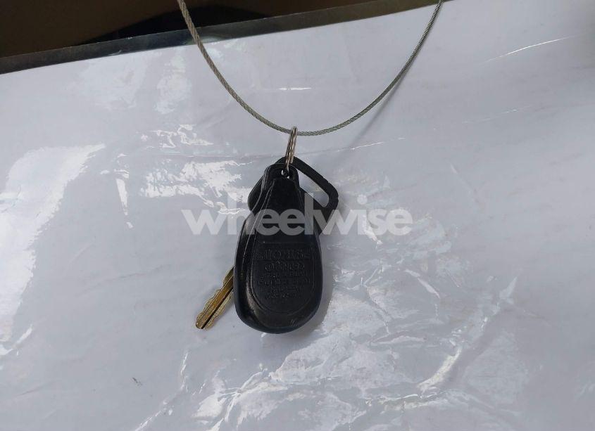 Photo 11 of 2001 Toyota Camry SOLARA SLE V6 (VIN 2T1CF22P01C454290)