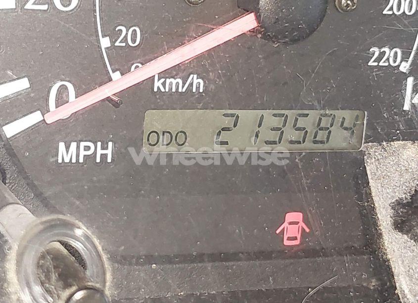 Photo 7 of 2001 Toyota Camry SOLARA SE V6 (VIN 2T1CF22P21C431948)