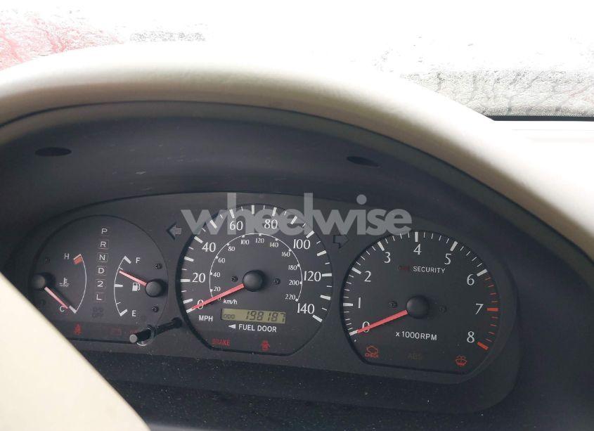 Photo 7 of 2002 Toyota Camry SOLARA SE V6 (VIN 2T1CF22P22C597307)