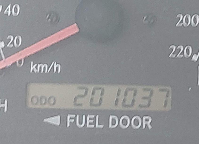 Photo 7 of 2002 Toyota Camry SOLARA SLE V6 (VIN 2T1CF22PX2C596762)