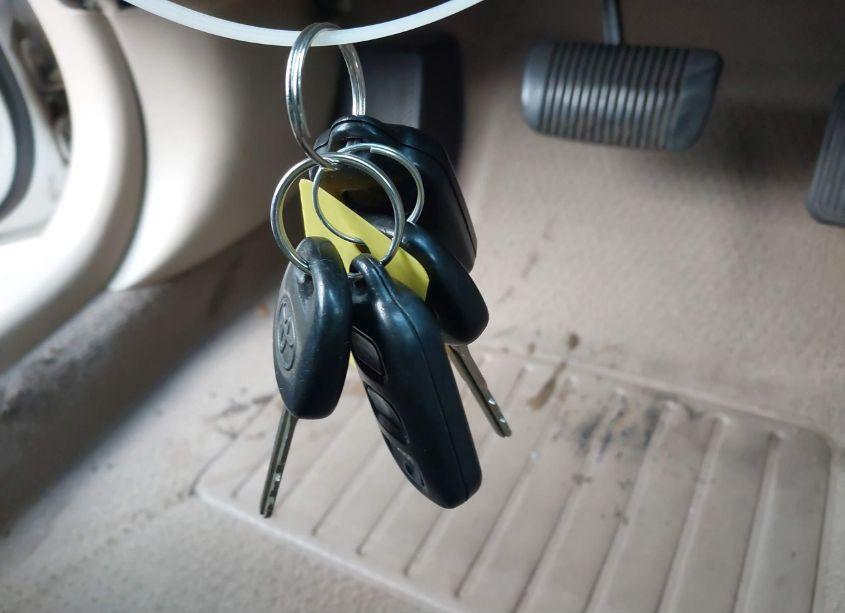 Photo 11 of 2003 Toyota Camry SOLARA SLE V6 (VIN 2T1CF28P03C603906)