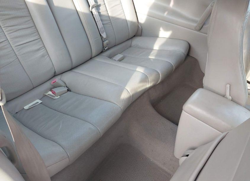 Photo 8 of 2003 Toyota Camry SOLARA SLE V6 (VIN 2T1CF28P03C603906)