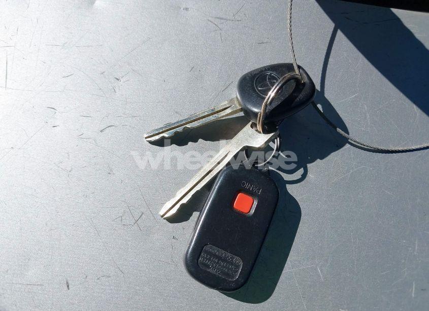 Photo 11 of 2002 Toyota Camry SOLARA SLE V6 (VIN 2T1CF28P22C552844)