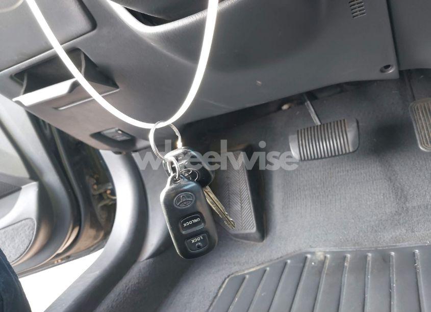 Photo 11 of 2000 Toyota Camry SOLARA SLE V6 (VIN 2T1CF28P6YC418377)