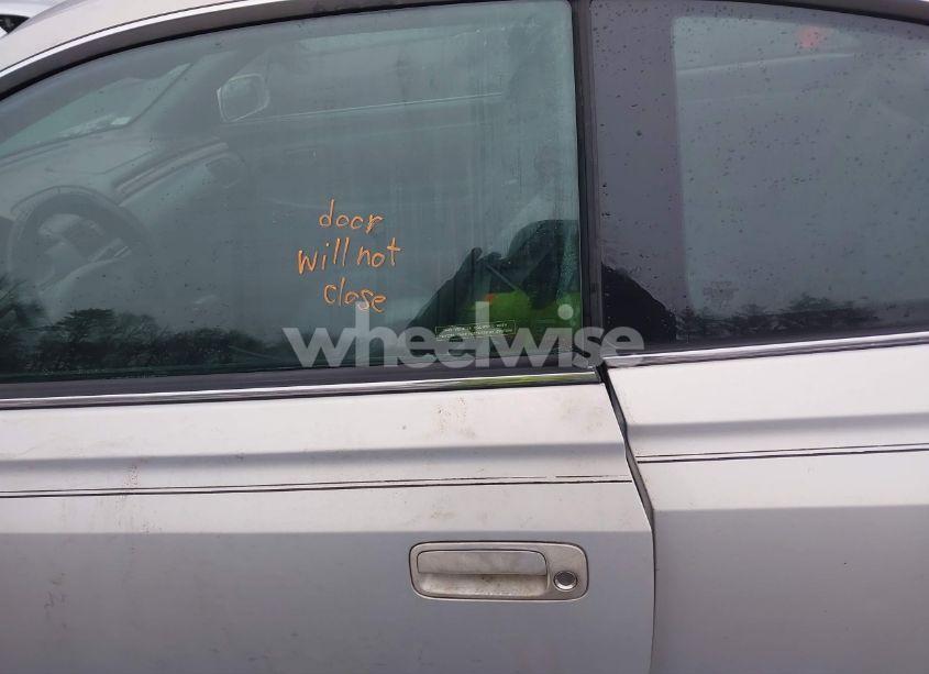 Photo 6 of 2001 Toyota Camry SOLARA SLE V6 (VIN 2T1CF28P71C465195)