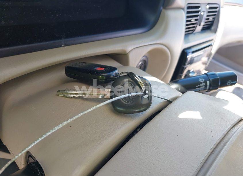 Photo 11 of 2000 Toyota Camry SOLARA SLE V6 (VIN 2T1CF28P9YC335686)