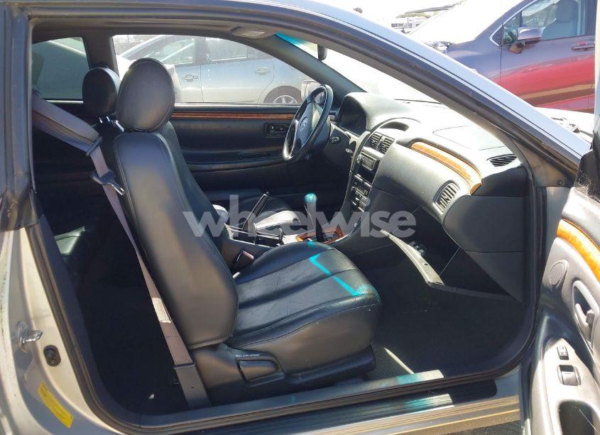 Photo 8 of 2002 Toyota Camry SOLARA SLE V6 (VIN 2T1CF28PX2C598678)