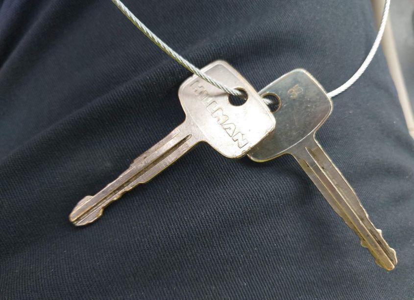 Photo 11 of 2001 Toyota Camry SOLARA SE (VIN 2T1CG22P31C466382)