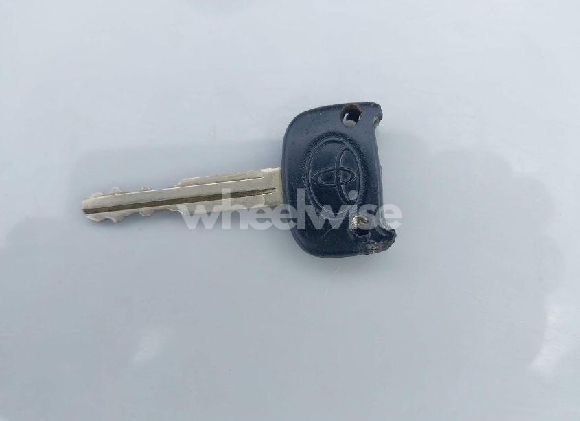 Photo 11 of 2001 Toyota Camry SOLARA SE (VIN 2T1CG22P51C463516)