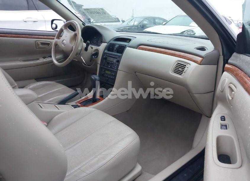 Photo 5 of 2002 Toyota Camry SOLARA SLE V6 (VIN 2T1FF22P22C543955)