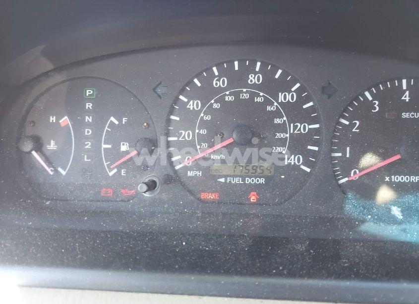 Photo 7 of 2002 Toyota Camry SOLARA SLE V6 (VIN 2T1FF28P02C566318)