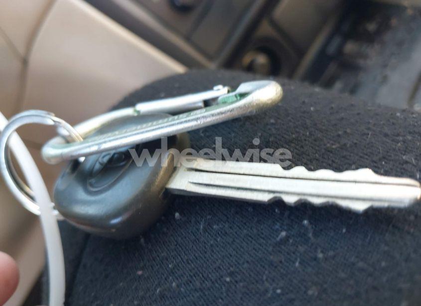 Photo 11 of 2001 Toyota Camry SOLARA SLE V6 (VIN 2T1FF28P11C513660)