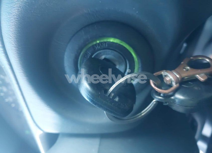 Photo 11 of 2001 Toyota Camry SOLARA SLE V6 (VIN 2T1FF28P51C497558)