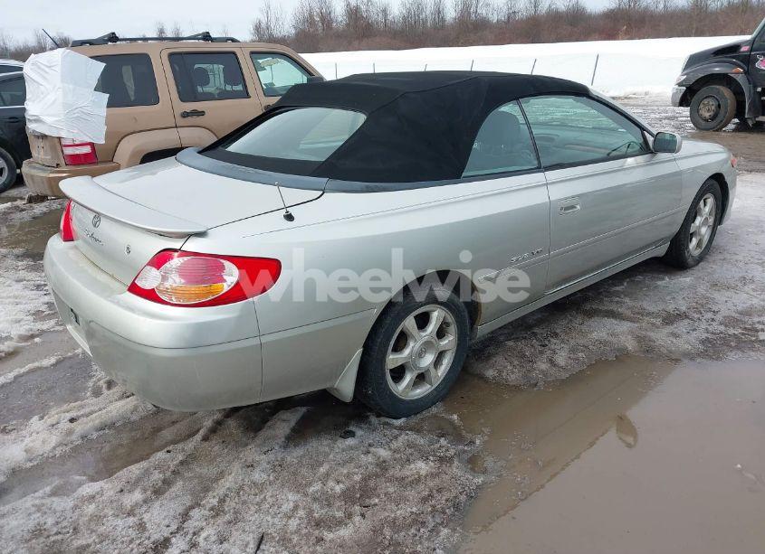 Photo 4 of 2002 Toyota Camry SOLARA SLE V6 (VIN 2T1FF28P62C570597)