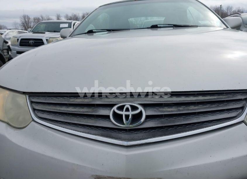 Photo 6 of 2002 Toyota Camry SOLARA SLE V6 (VIN 2T1FF28P62C570597)