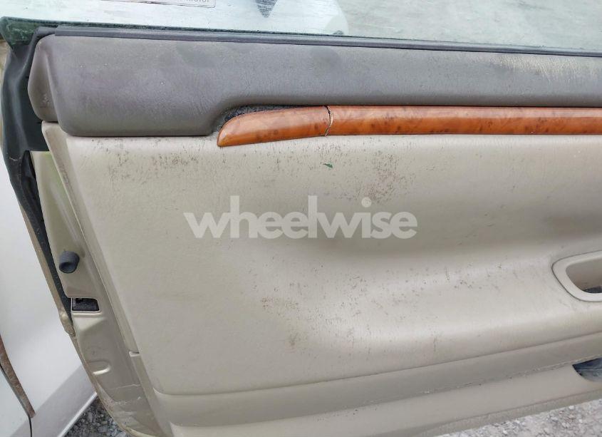 Photo 12 of 2002 Toyota Camry SOLARA SLE V6 (VIN 2T1FF28P82C594965)