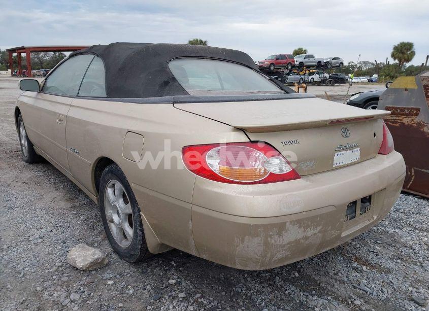 Photo 3 of 2002 Toyota Camry SOLARA SLE V6 (VIN 2T1FF28P82C594965)