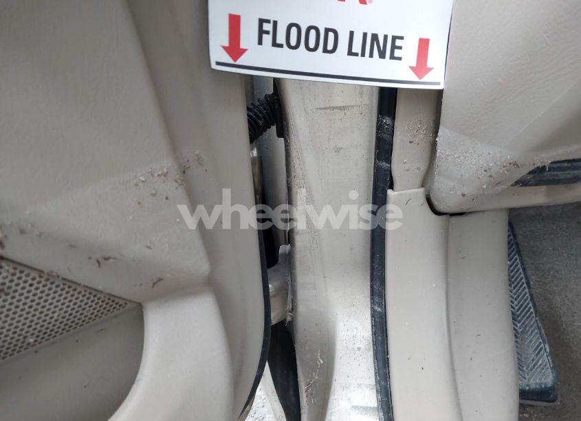 Photo 6 of 2002 Toyota Camry SOLARA SLE V6 (VIN 2T1FF28P82C594965)