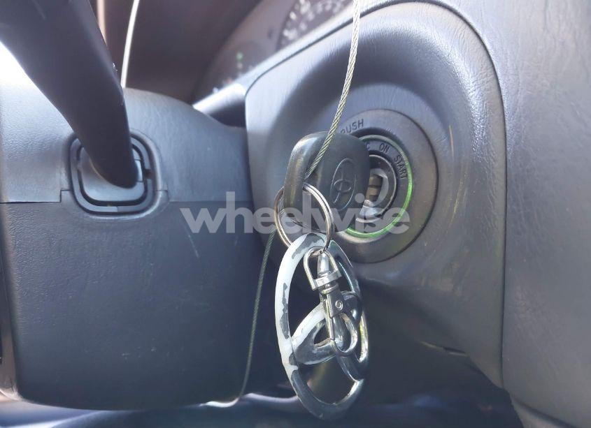 Photo 11 of 2001 Toyota Camry SOLARA SLE V6 (VIN 2T1FF28PX1C524849)