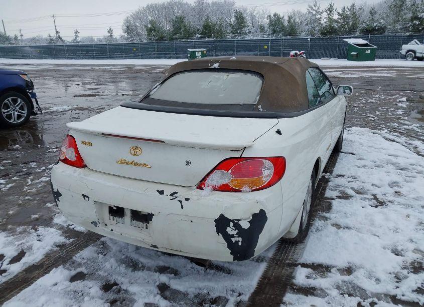 Photo 4 of 2002 Toyota Camry SOLARA SLE V6 (VIN 2T1FF28PX2C595230)