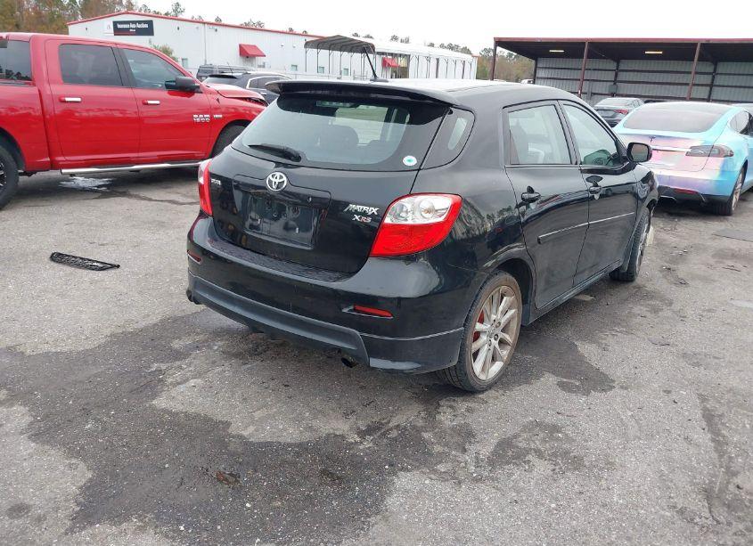 Photo 4 of 2009 Toyota Matrix XRS (VIN 2T1GE40E09C004751)