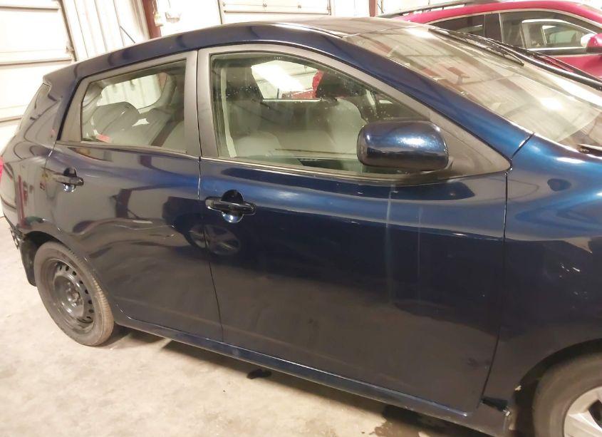 Photo 14 of 2009 Toyota Matrix S (VIN 2T1KE40E09C006591)
