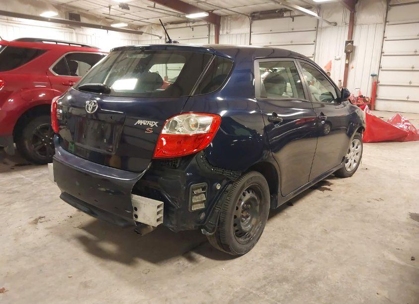 Photo 4 of 2009 Toyota Matrix S (VIN 2T1KE40E09C006591)