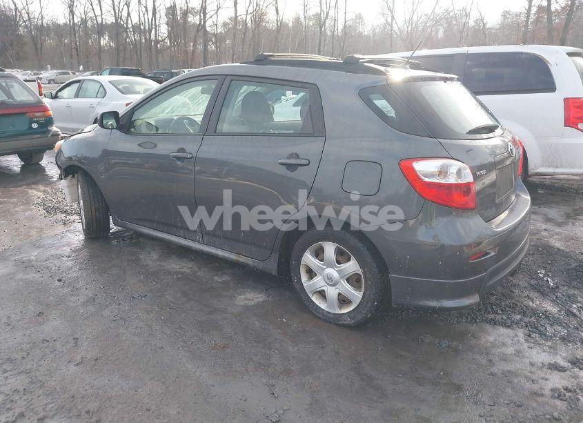 Photo 3 of 2009 Toyota Matrix S (VIN 2T1KE40E09C015226)