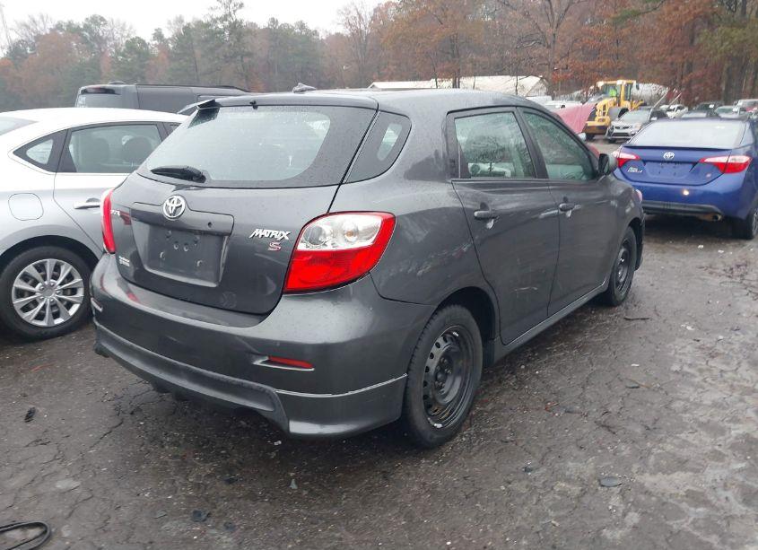 Photo 4 of 2009 Toyota Matrix S (VIN 2T1KE40E09C016909)