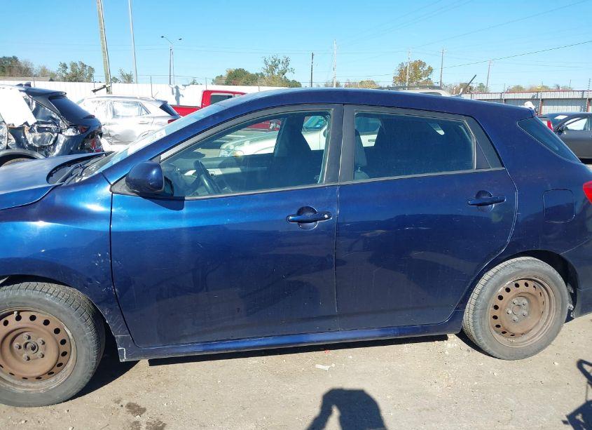 Photo 14 of 2009 Toyota Matrix S (VIN 2T1KE40E19C022783)