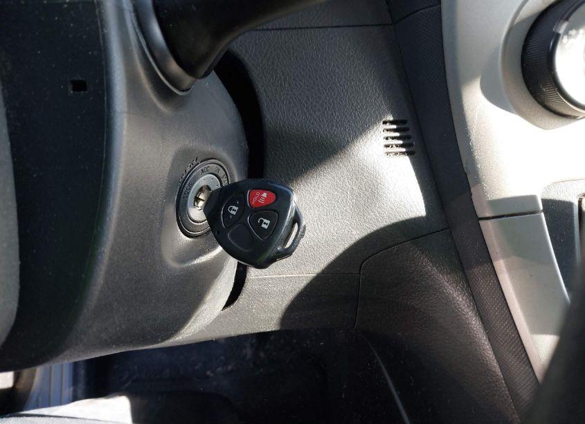 Photo 11 of 2009 Toyota Matrix S (VIN 2T1KE40E19C030141)