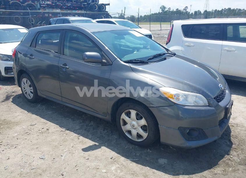 2009 Toyota Matrix S (VIN 2T1KE40E29C009220) main photo