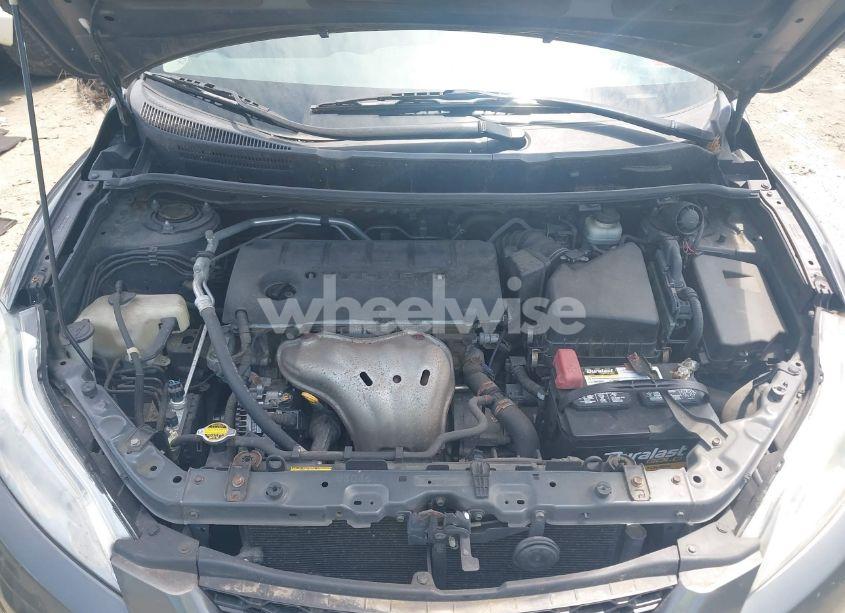 Photo 10 of 2009 Toyota Matrix S (VIN 2T1KE40E29C009220)