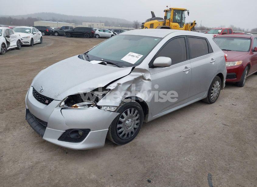 Photo 2 of 2009 Toyota Matrix S (VIN 2T1KE40E29C026910)