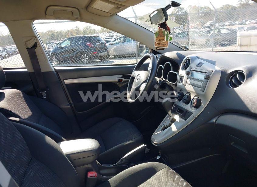 Photo 5 of 2009 Toyota Matrix S (VIN 2T1KE40E39C019156)