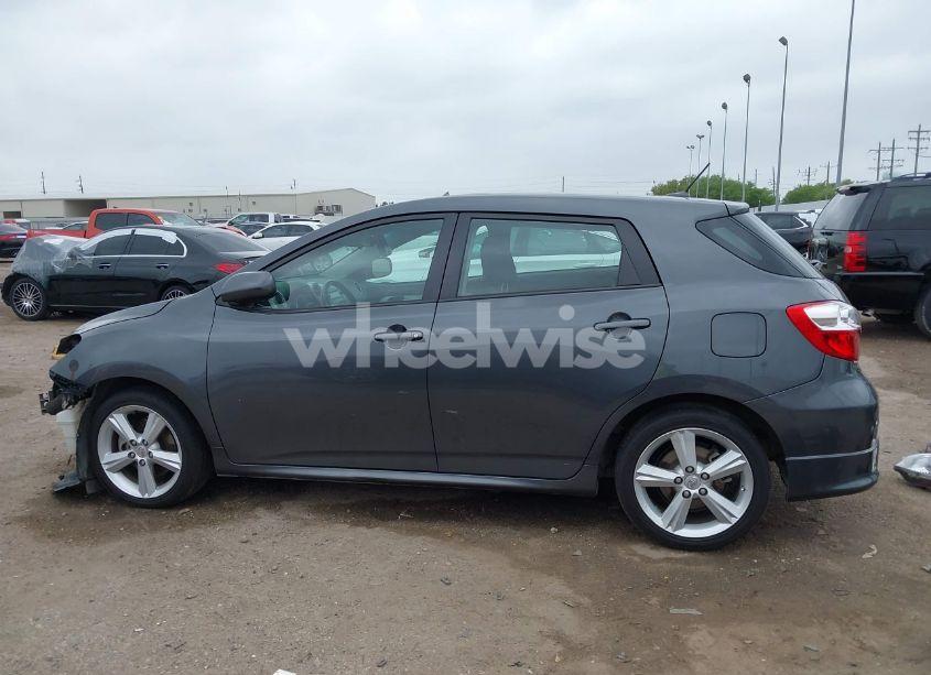 Photo 15 of 2009 Toyota Matrix S (VIN 2T1KE40E39C021425)