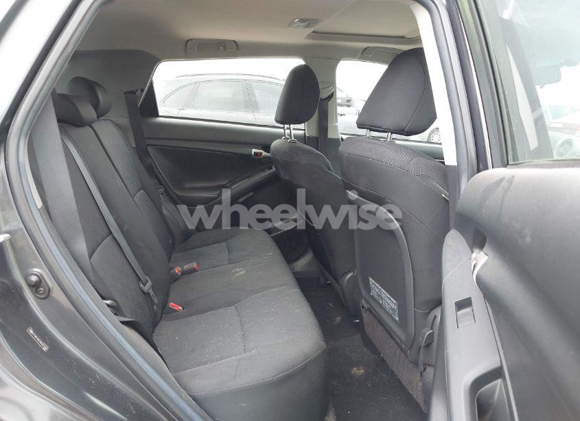 Photo 8 of 2009 Toyota Matrix S (VIN 2T1KE40E39C021425)